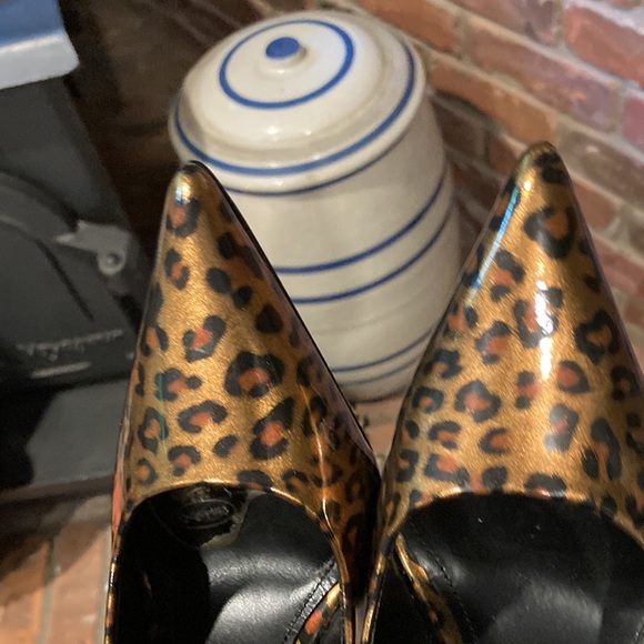 Aldo Ariane Patent Leather Pumps - Picture 9 of 13